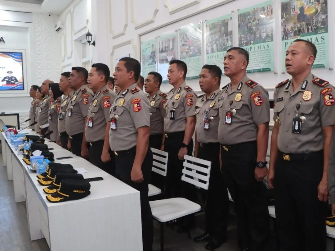 BeritaWujudkan SDM Polri Yang Unggul, Sespimma Polri Angkatan ke-74 T.A. 2025 Gelar Kegiatan Praktek Kerja Profesi di Polres Pasuruan Kota
