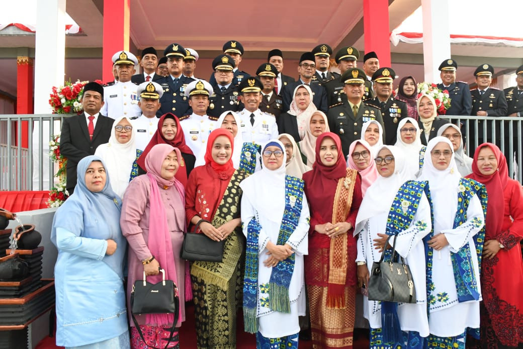Komandan Lanal Sabang Hadiri Upacara HUT Ke-80 RI