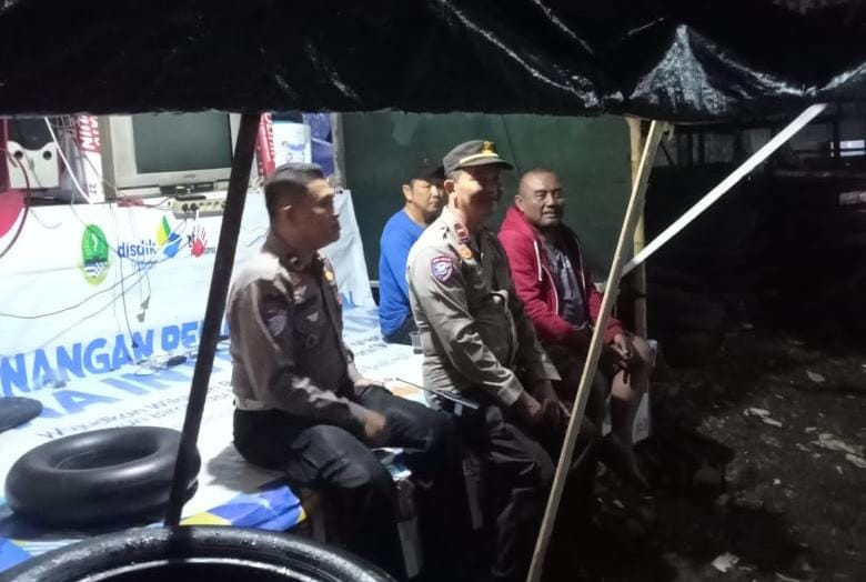 Polsek Bekasi Barat Gelar Patroli Malam untuk Antisipasi Gangguan Kamtibmas