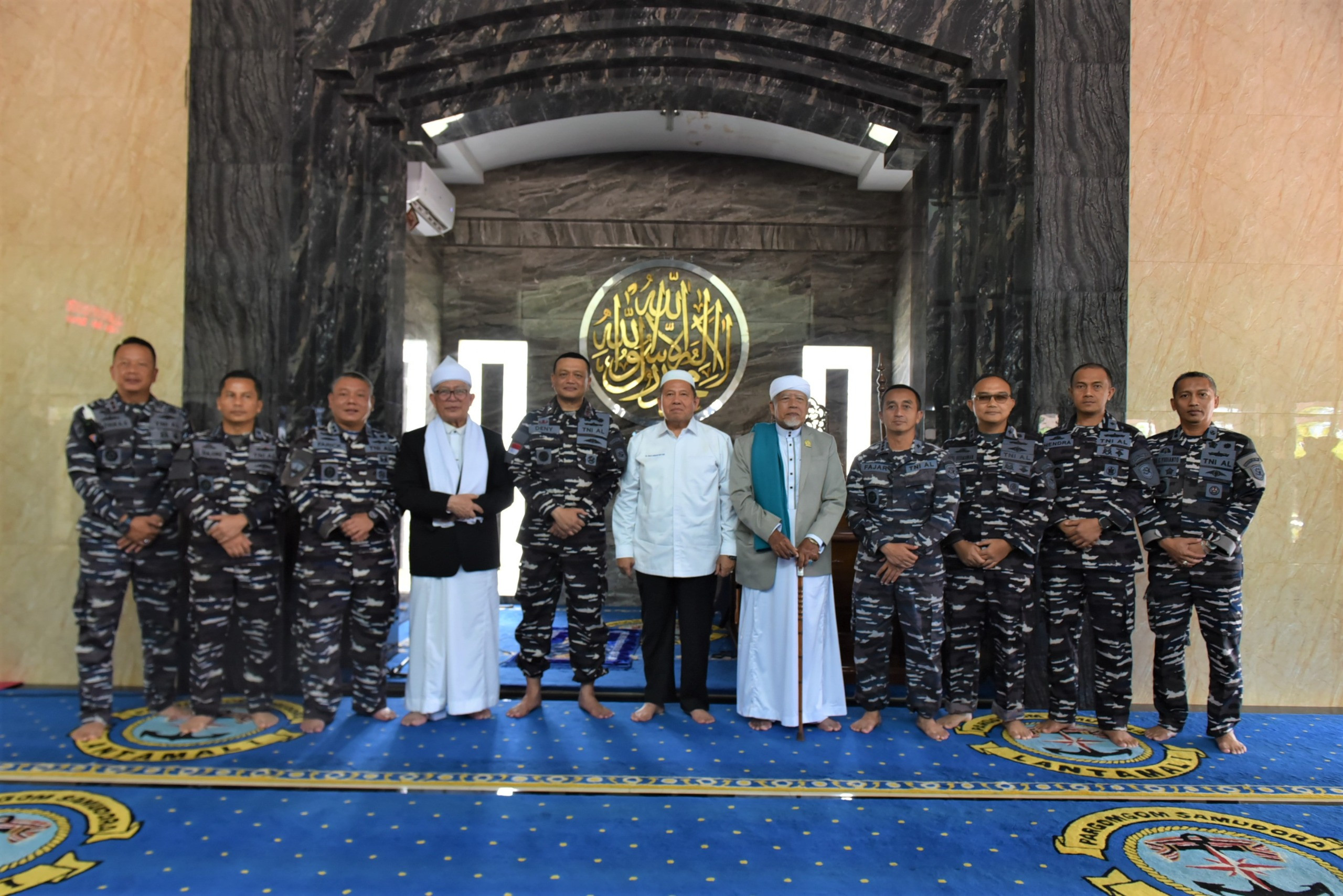 Kodaeral I Laksanakan Doa Bersama Sambut Peringatan HUT Ke-80 TNI AL Untuk Keamanan dan Keselamatan Bangsa