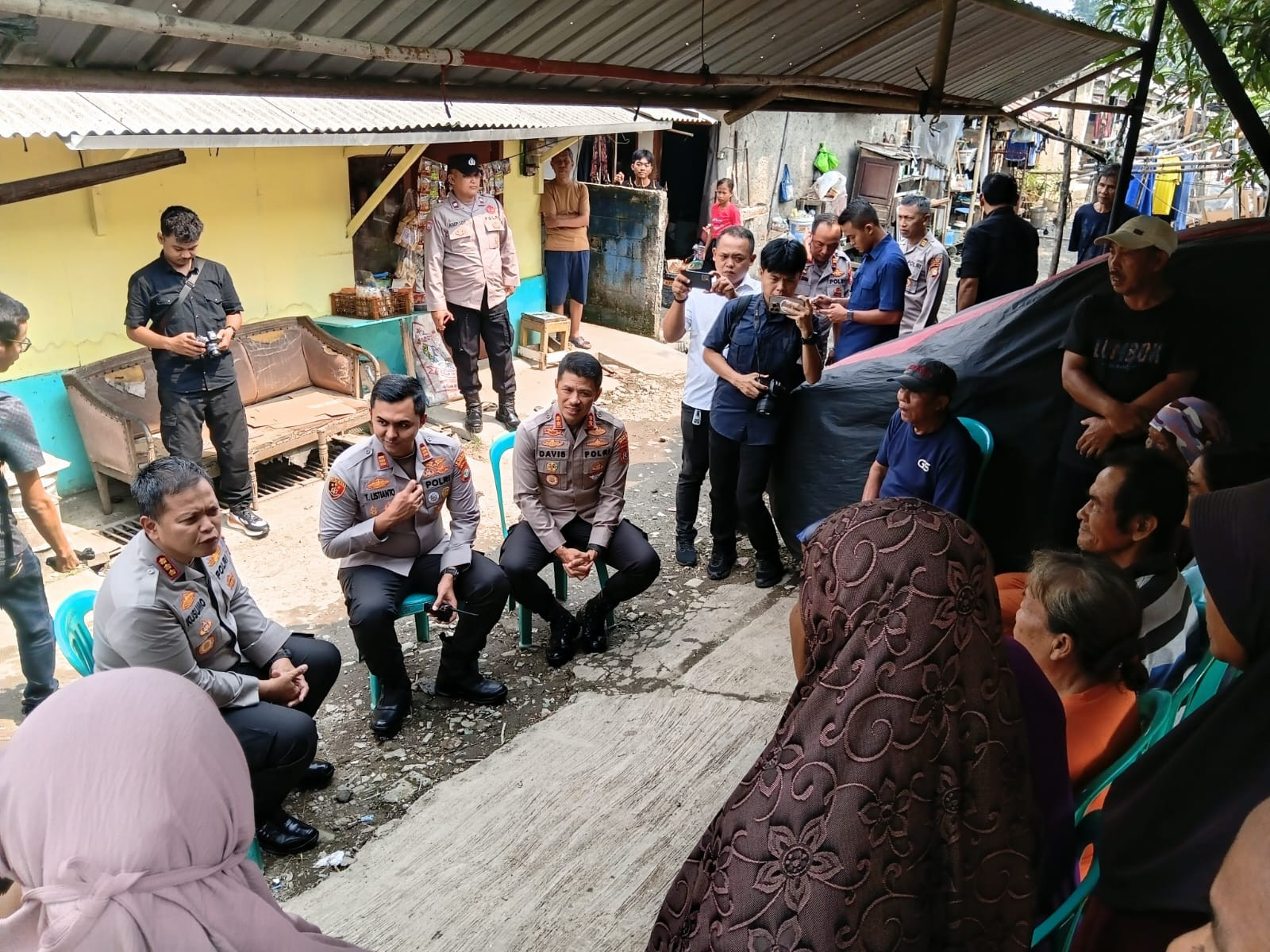 Kapolres Metro Bekasi Kota Gelar Jaga Jakarta On The Spot di Kelurahan Harapan Baru