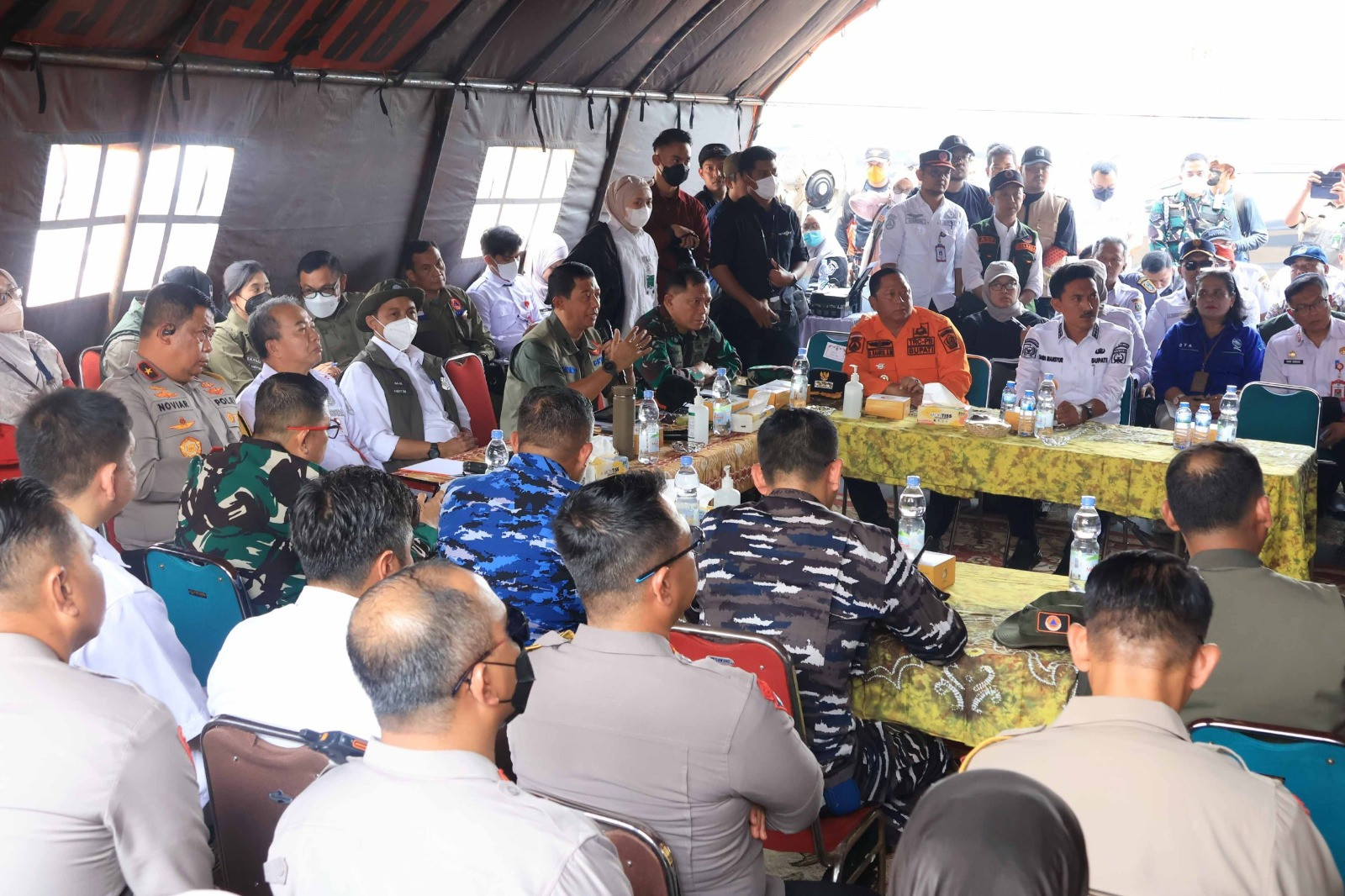 Komandan Lanud Sjamsudin Noor Perkuat Sinergi Penanganan Karhutla Kalsel dalam Rapat Evaluasi