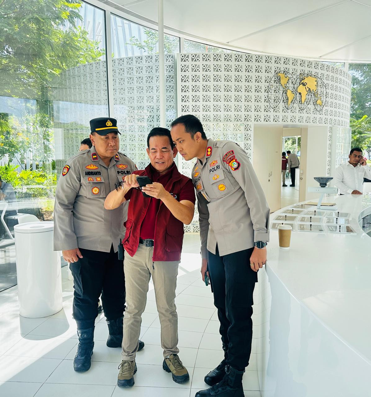 Pengamanan Ketat Polsek Metro Penjaringan Warnai Kunjungan Wagub DKI ke Aset Strategis 20,8 Ha di PIK