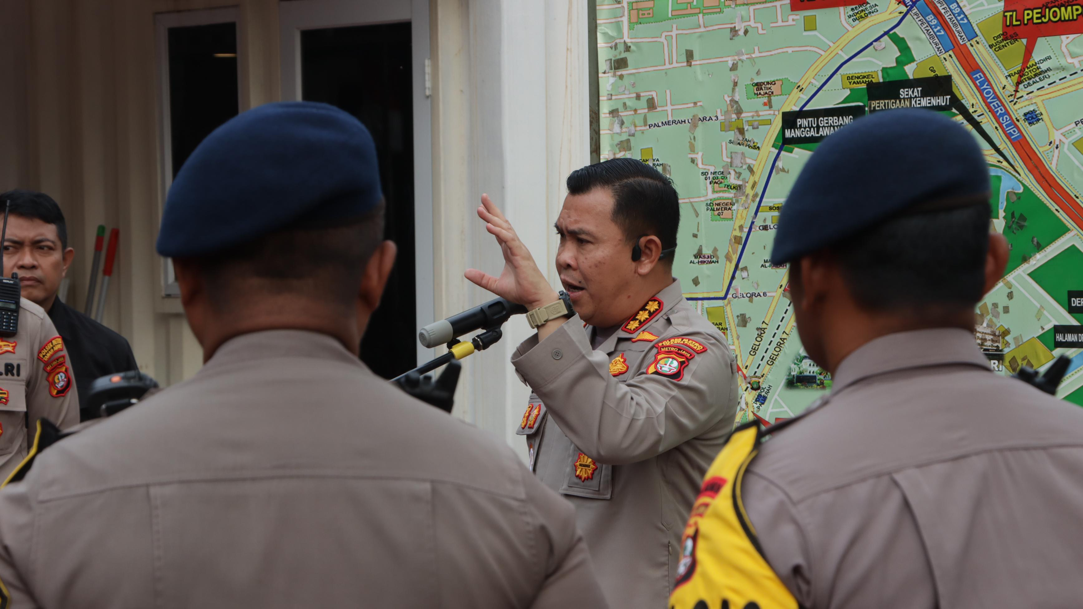 1.250 Personel Gabungan Amankan Aksi di DPR, Polisi Tekankan Pendekatan Humanis