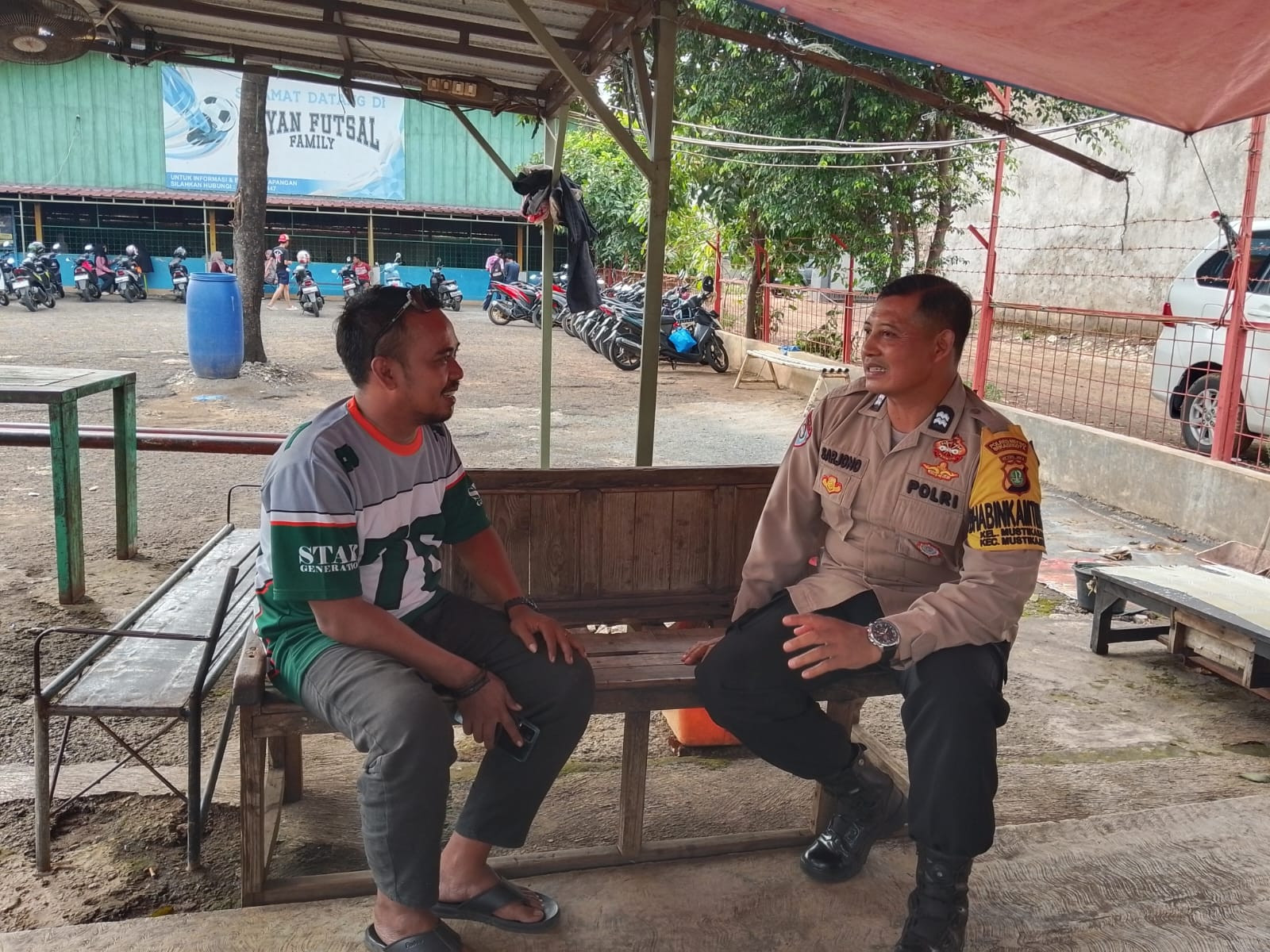 Cegah Curanmor Marak, Bhabinkamtibmas Mustikasari Gencarkan Sambang Kewilayahan