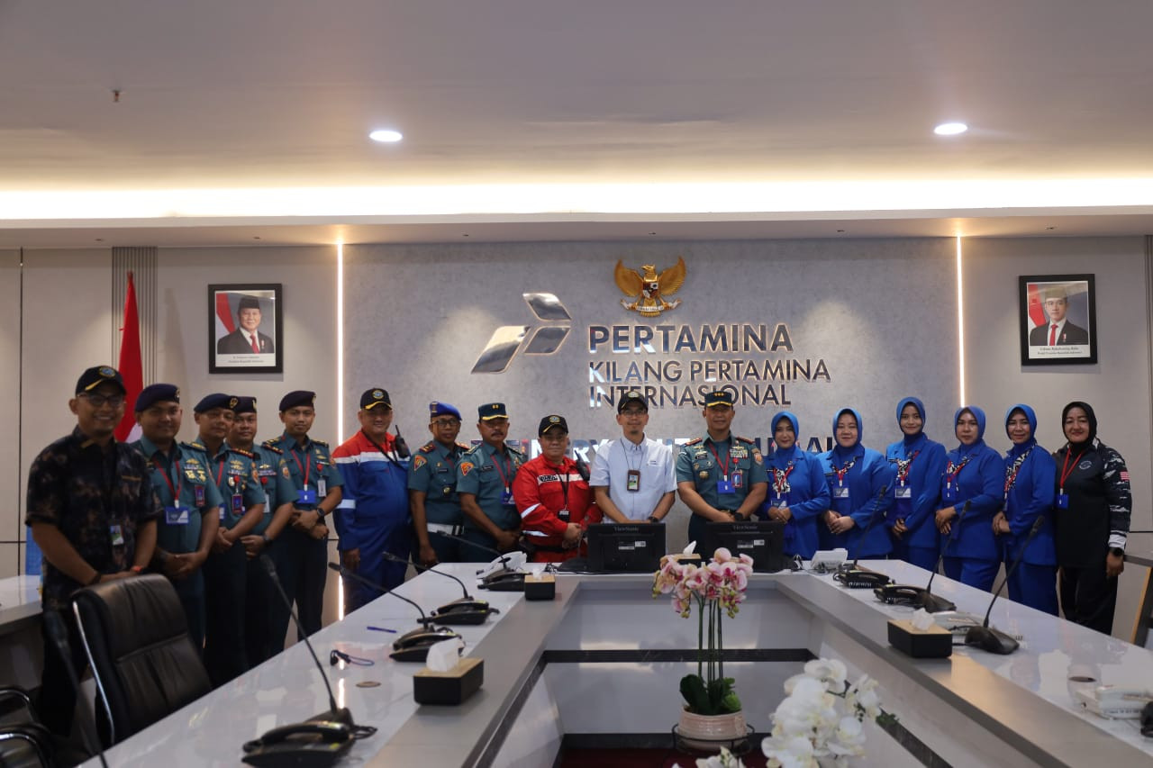 Jalin Kemitraan Strategis, Danlanal Dumai Kunjungi PT. Kilang Pertamina Internasional Refinery Unit II Dumai