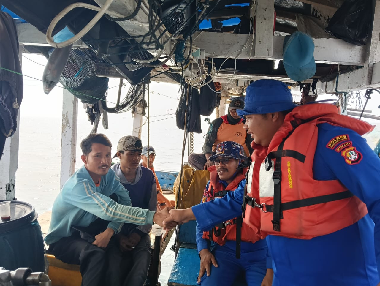 Satpolairud Polres Kepulauan Seribu Gelar Patroli Laut Antisipasi Kejahatan Perairan