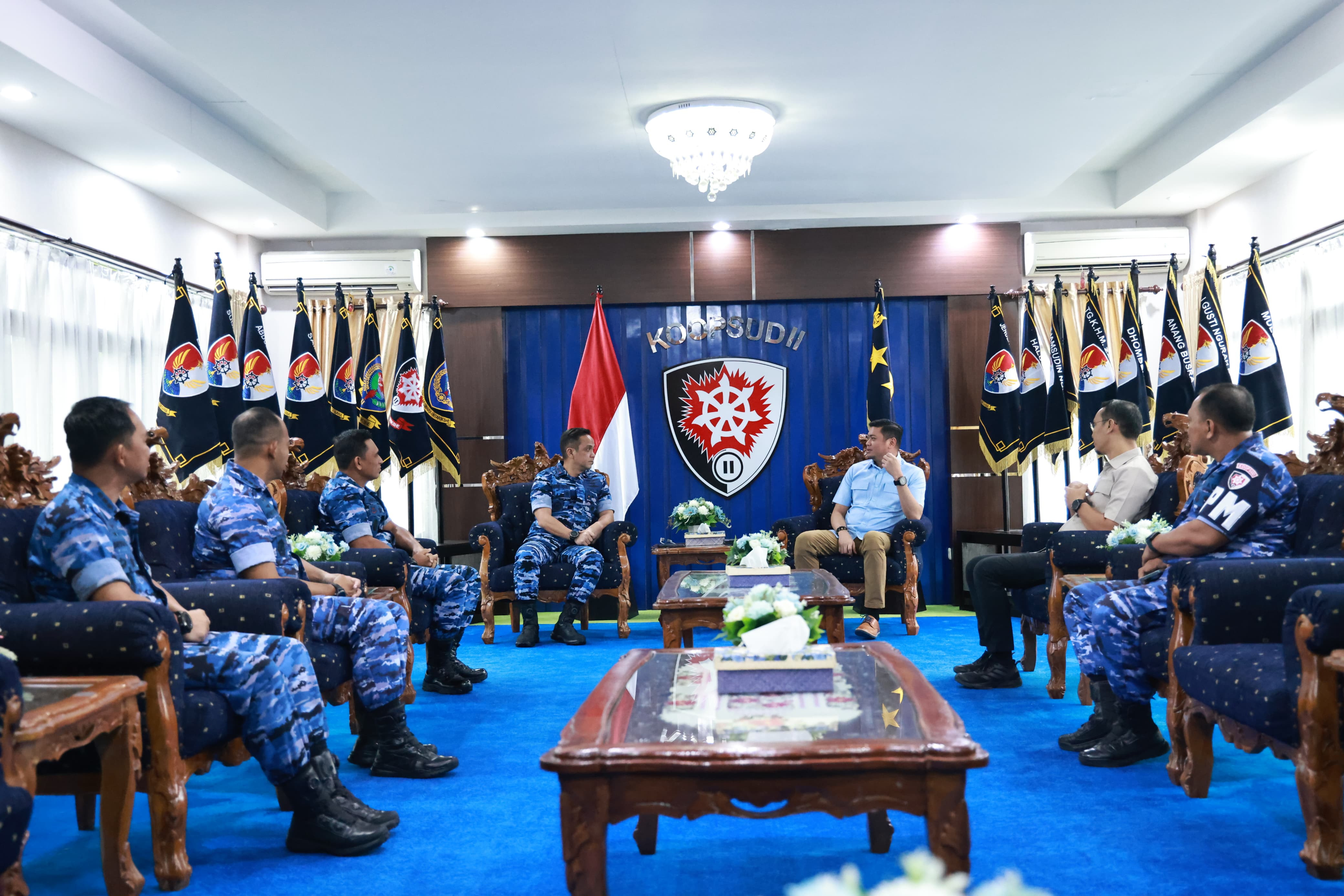 Pangkoops Udara II Terima Kunjungan Irjen Pol Dr.(c). Yudhiawan dan Bupati Gowa ke-10