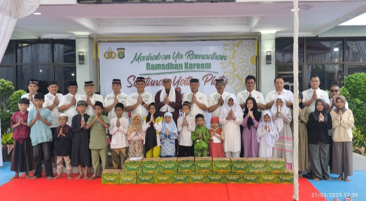 Polsek Pademangan Buka Puasa Bersama & Santunan Anak Yatim Piatu