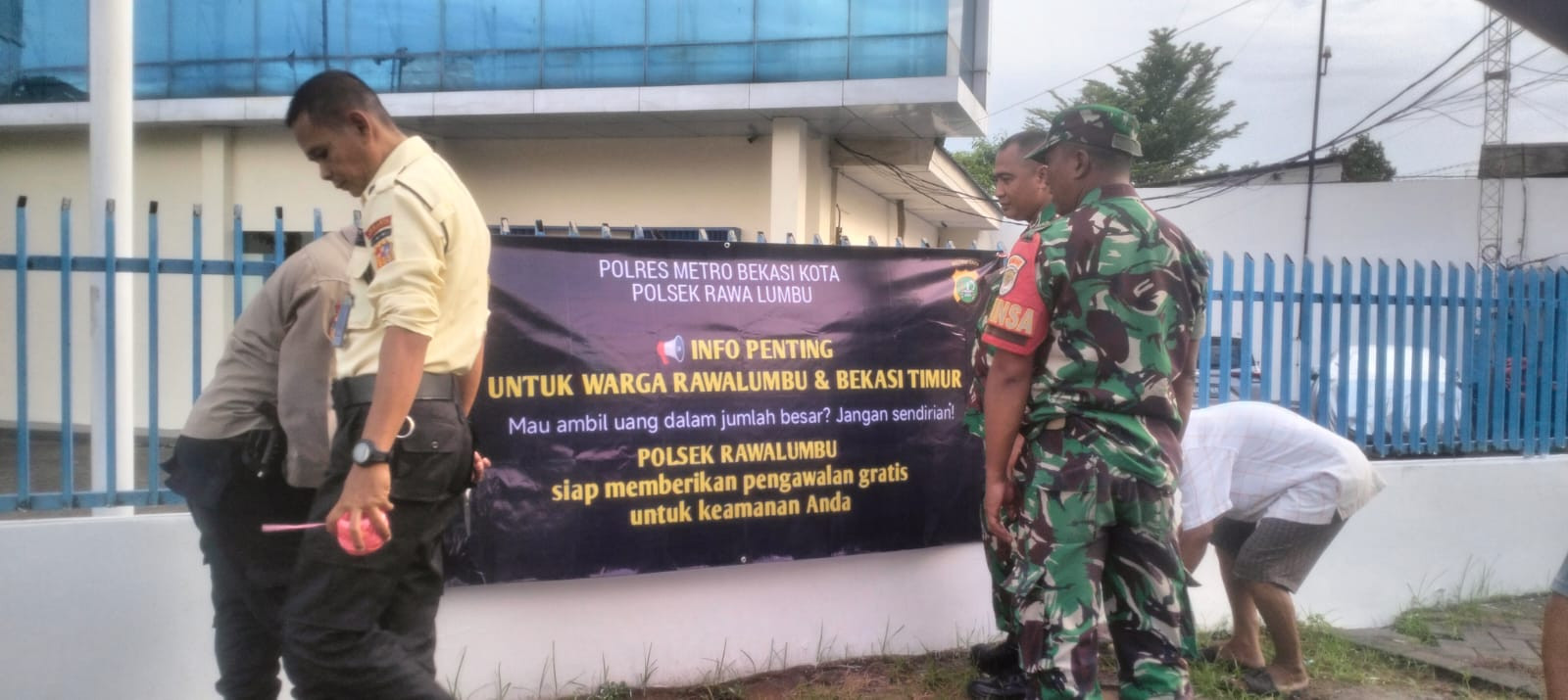 Ambil Uang Besar Tak Perlu Cemas, Kapolsek Rawalumbu: Kami Siap Beri Pengawalan Gratis!