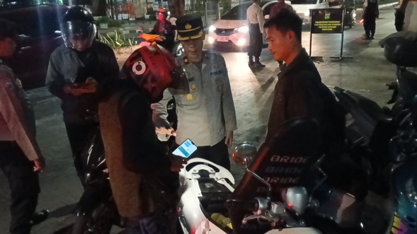 KRYD Polsek Metro Penjaringan, Enam Motor Diamankan Saat Patroli Antisipasi Tawuran dan Kejahatan Jalanan