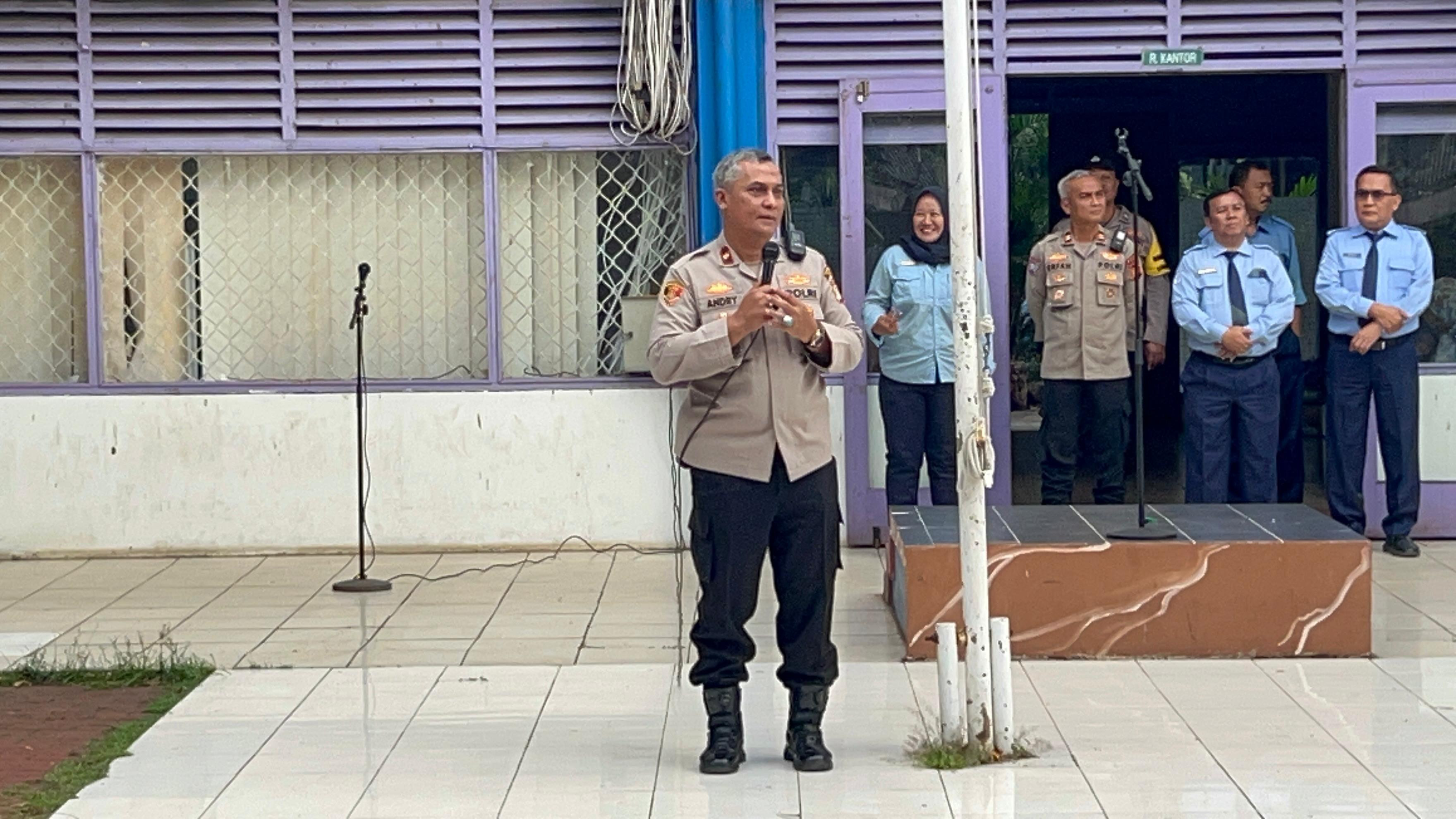 Polsek Koja Gelar Police Go To School, Tekankan Bahaya Tawuran dan Ajakan Unjuk Rasa pada Pelajar