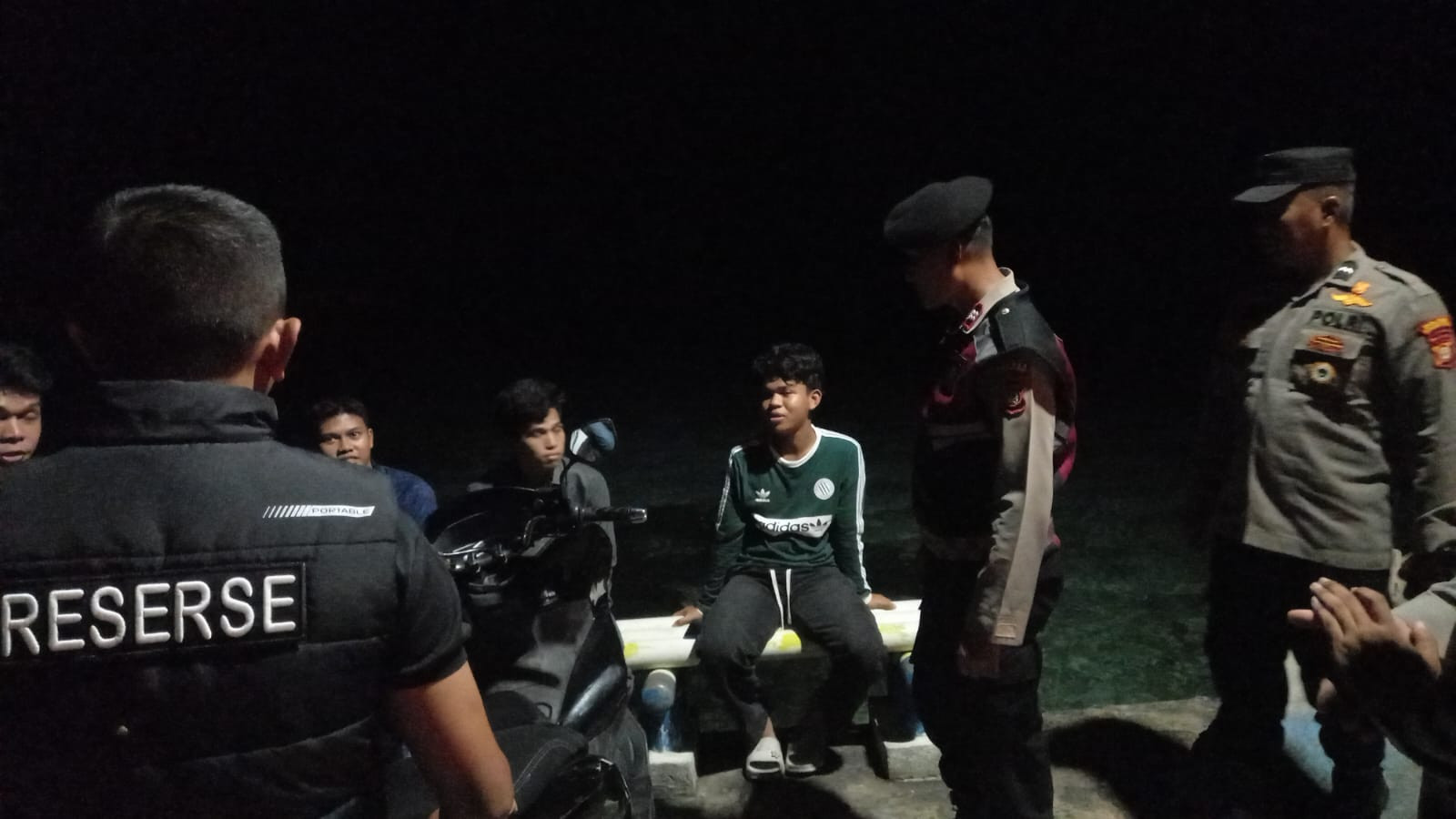 Jakarta On The Spot di Pulau-Pulau Penduduk, Polsek Kepulauan Seribu Selatan Sosialisasikan Layanan Polisi 110
