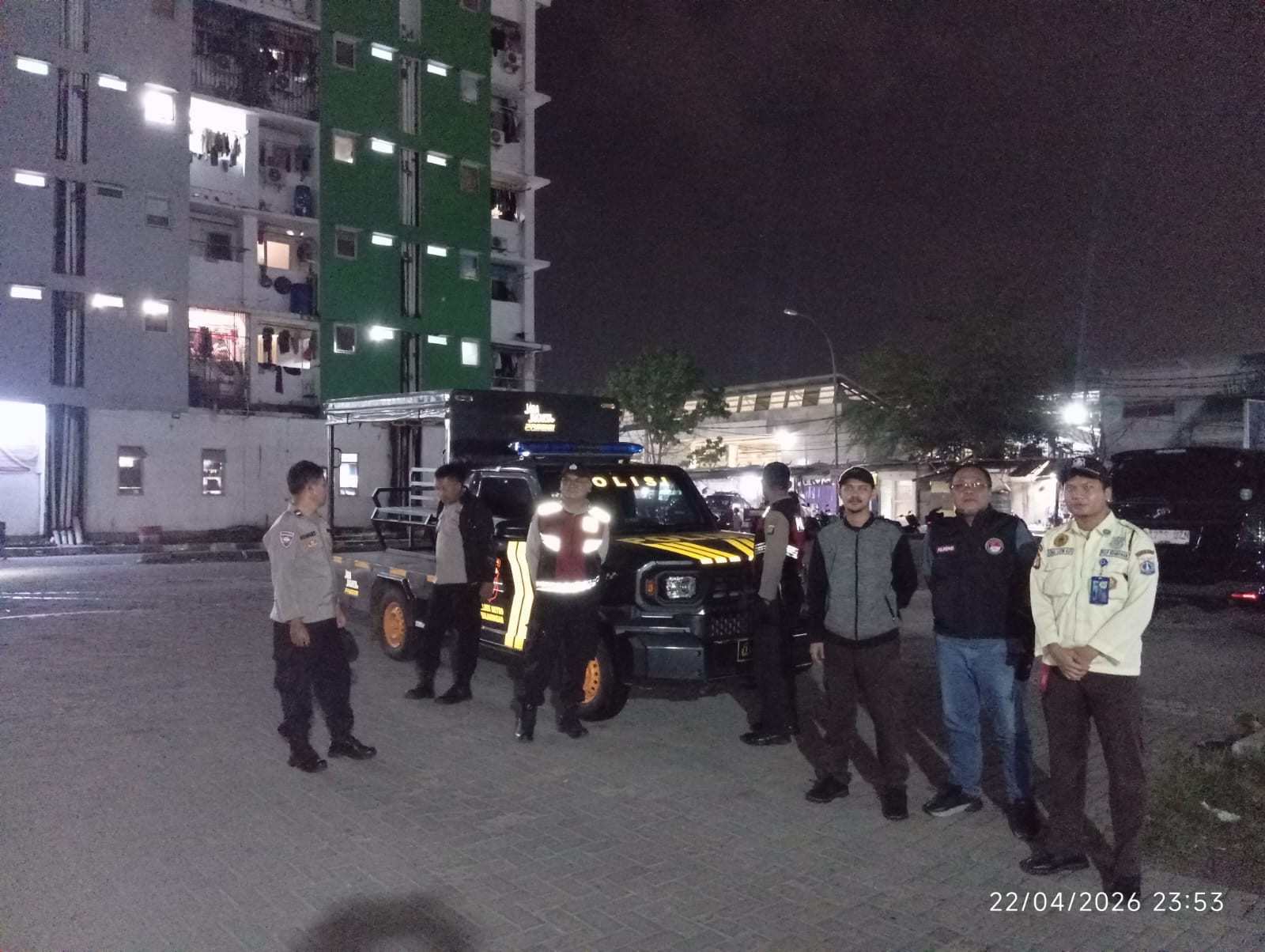 Polsek Metro Penjaringan Intensifkan Patroli Malam Dukung Program Jaga Jakarta dan Jaga Lingkungan