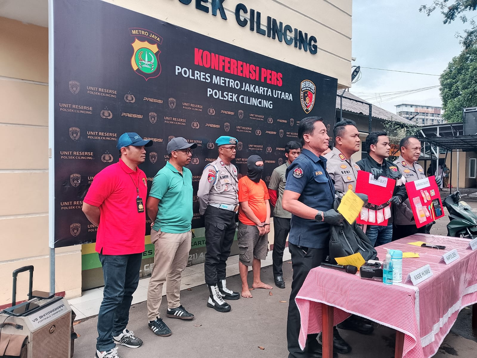 Kurir Sabu 492 Gram Diciduk Polisi di Kosan Lokasari, Jakarta Barat