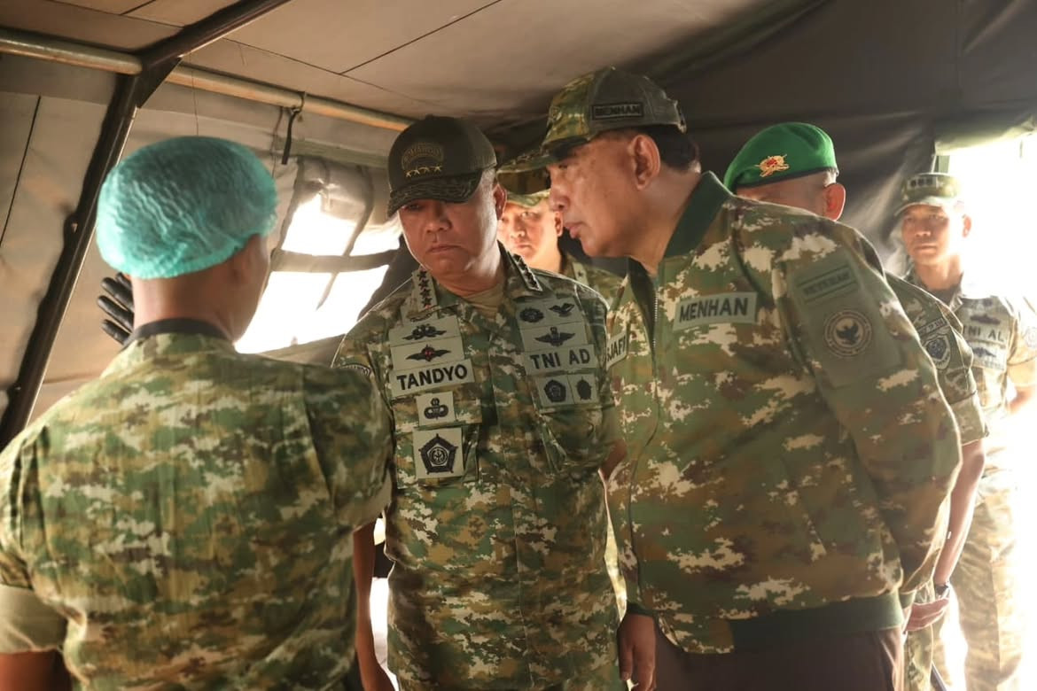 Yonif TP Hadir, Pertahanan dan Pembangunan Berjalan Bersama