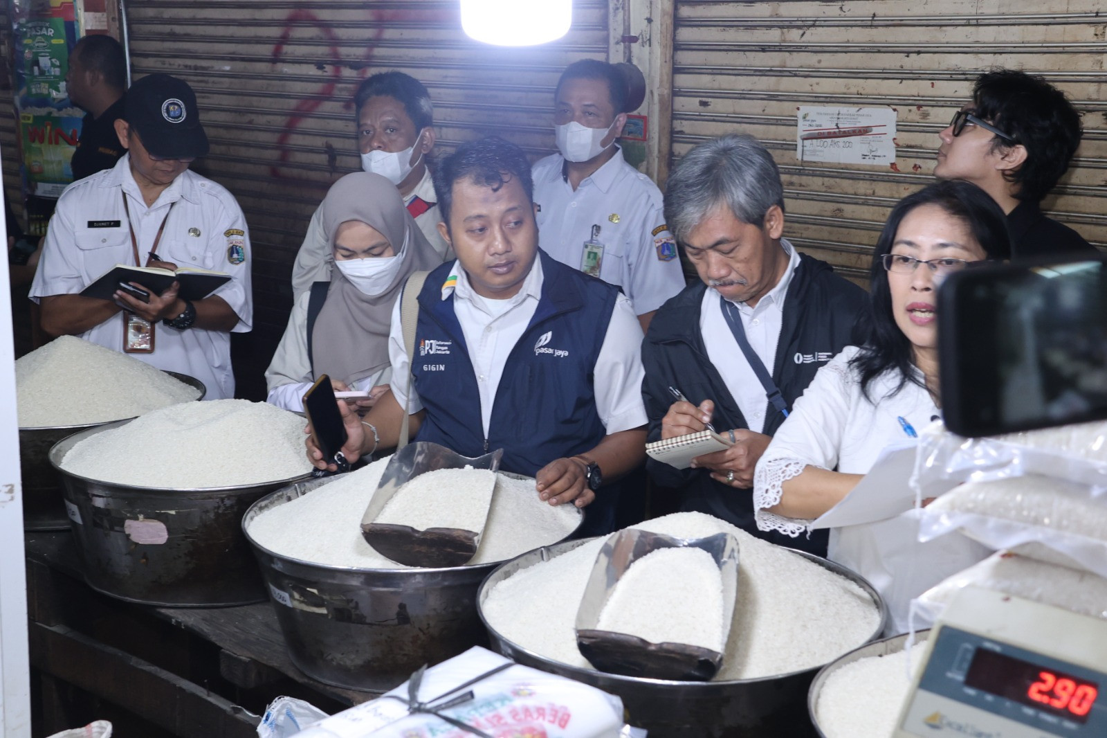 Respons Cepat Isu Kenaikan Harga, Bapanas Pastikan Perdagangan di Pasar Kopro Normal