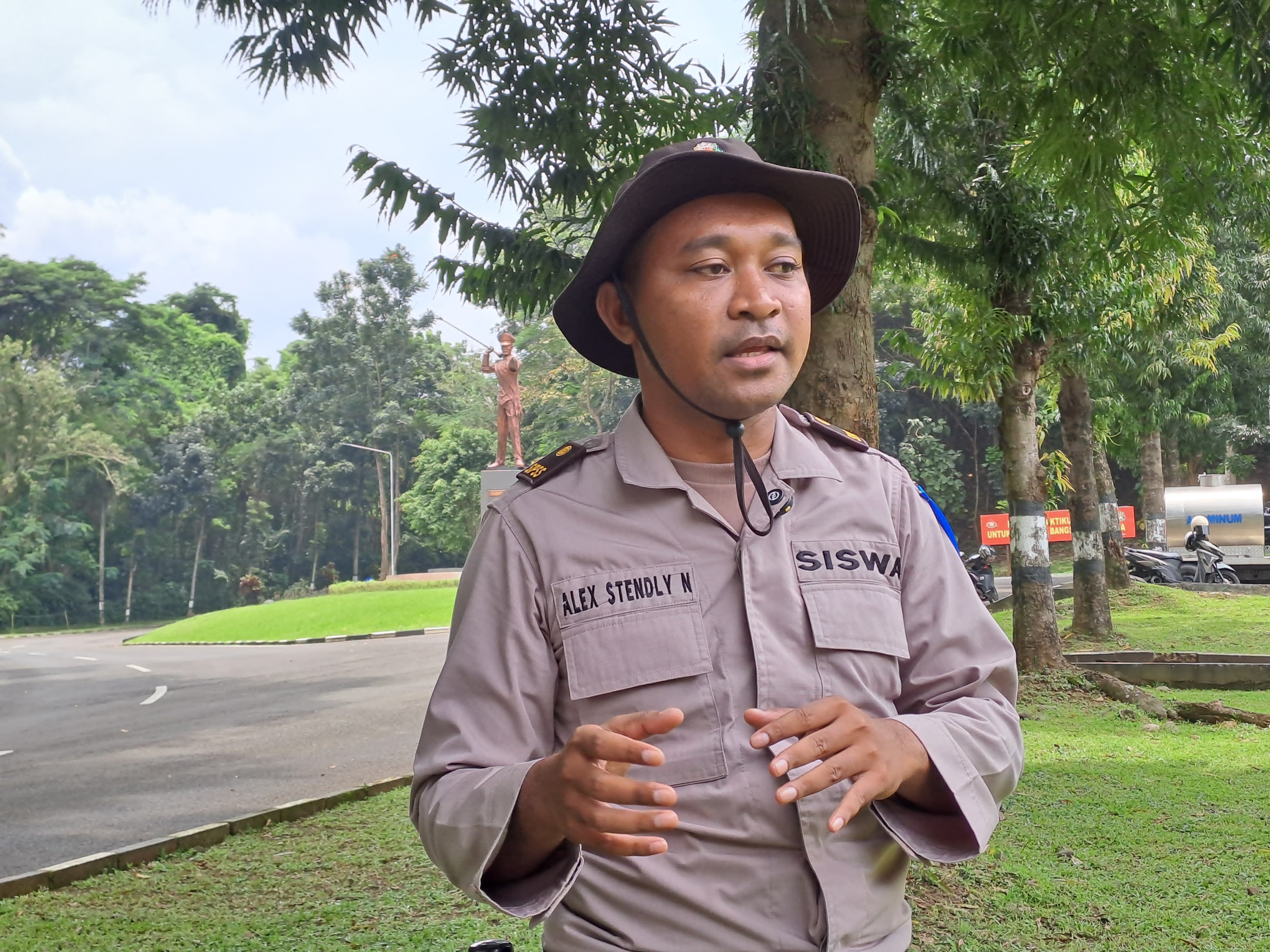 Dokter Alex Nuburi: Siswa SIPSS ingin Mengabdi di Tanah Papua