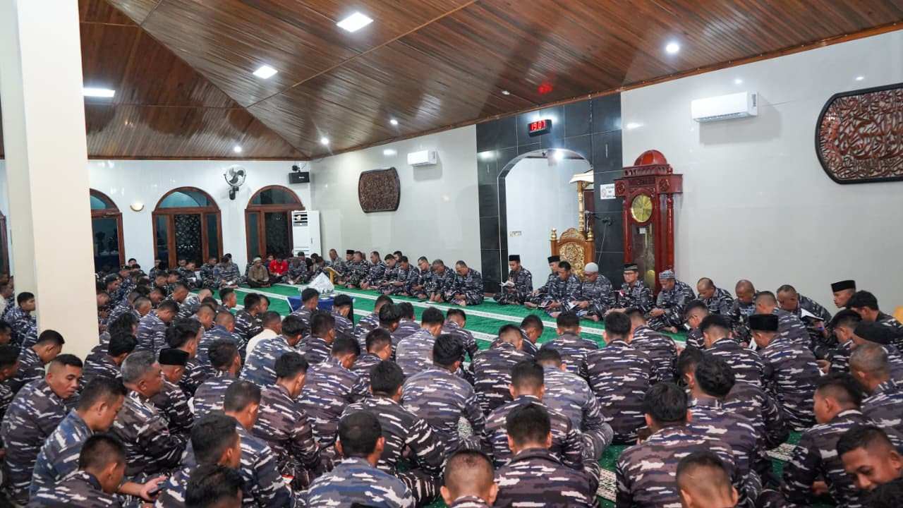 Untuk Indonesia, Kodaeral IX dan Guspurla Koarmada III Gelar Doa Bersama Untuk Kemaslahatan Bangsa dan Negara Dalam Rangka Pergantian Tahun 2025-2026