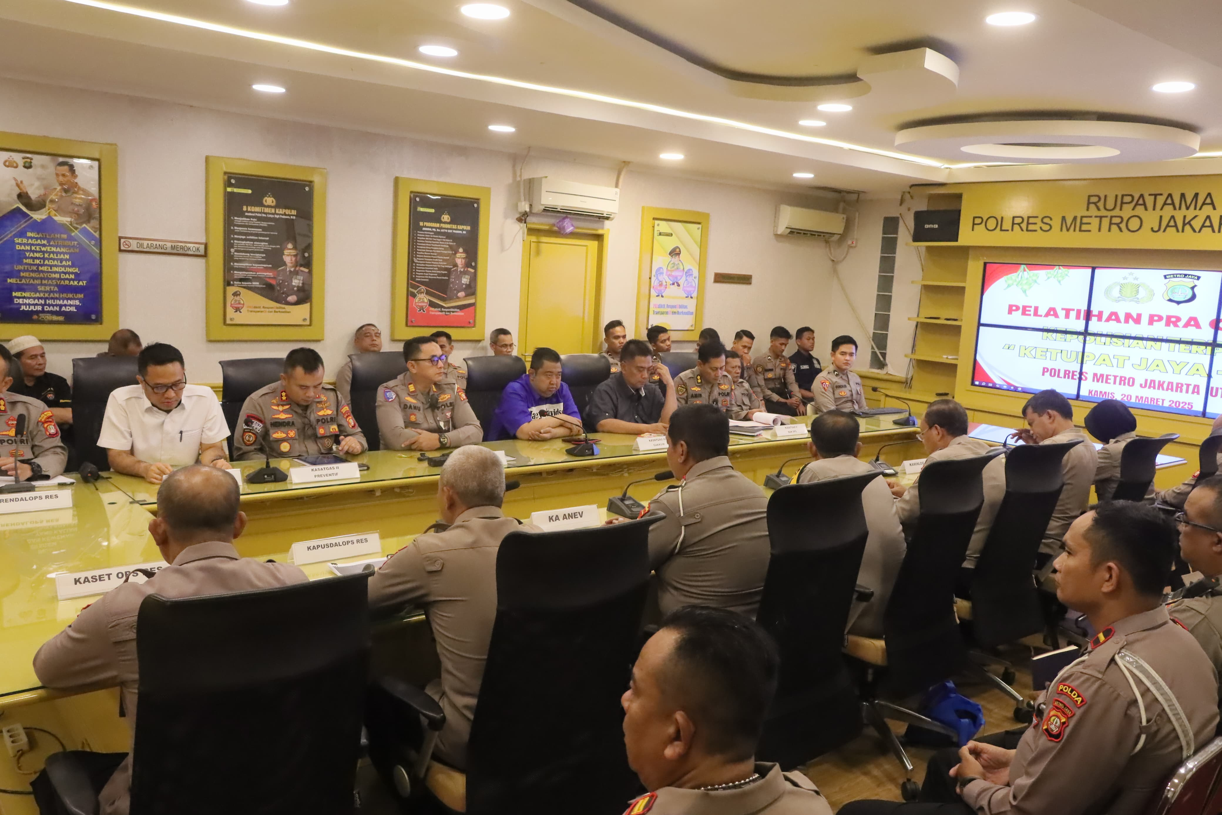 Kapolres Metro Jakarta Utara Pimpin Latihan Praoperasi Ketupat Jaya 2025